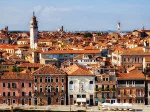 Corso Massaggio Hot Stone Mestre