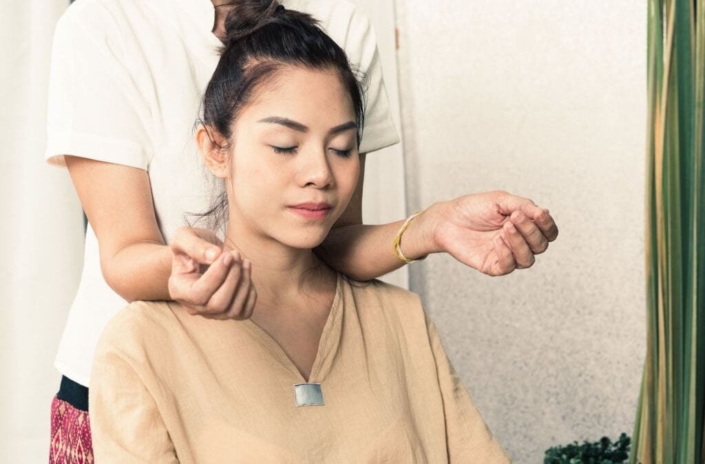 Guida al relax e benessere con corsi di formazione Evolution Academy® per tecniche di rilassamento e pratiche olistiche.