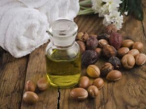 Olio di argan: l’oro del deserto