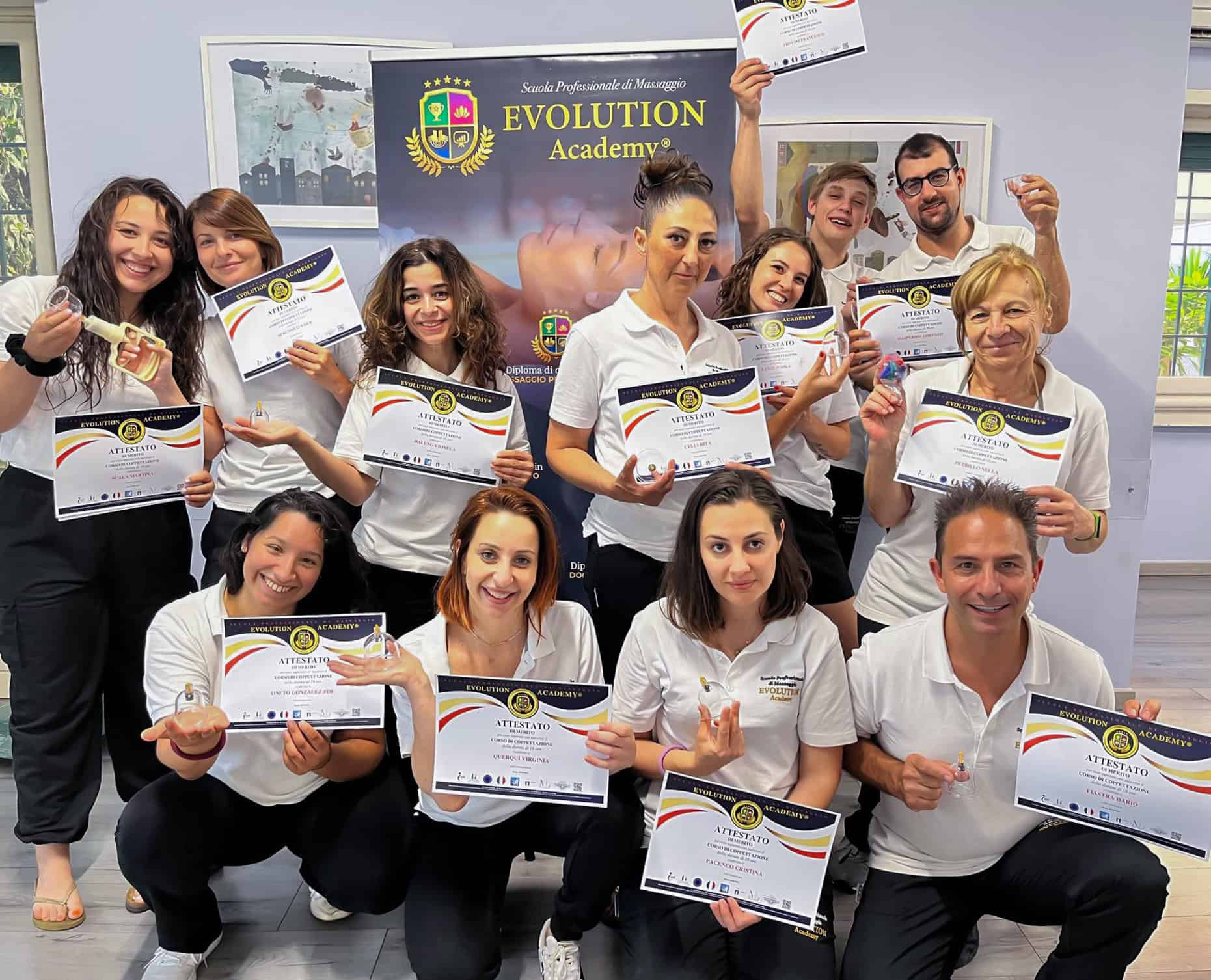 Diplomi di formazione professionale presso Evolution Academy® per operatori del massaggio e benessere.