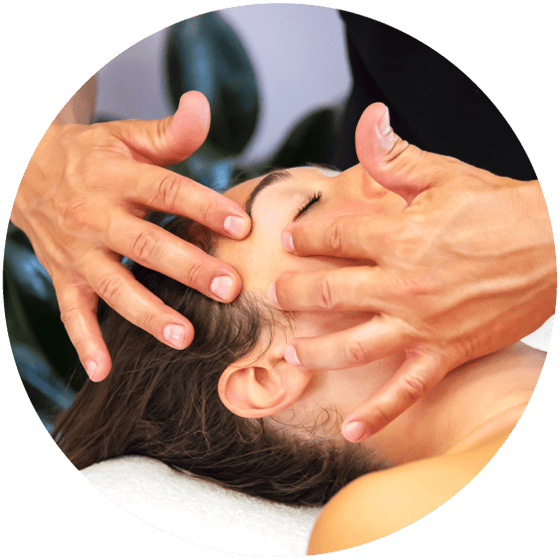 10 benefici del massaggio - Evolution Academy®